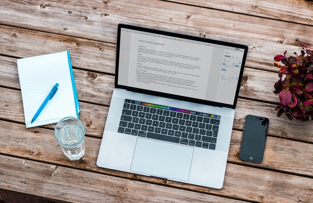 Executive secretary work from home set up