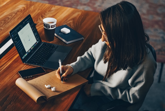 Executive assistant using a productivity tool