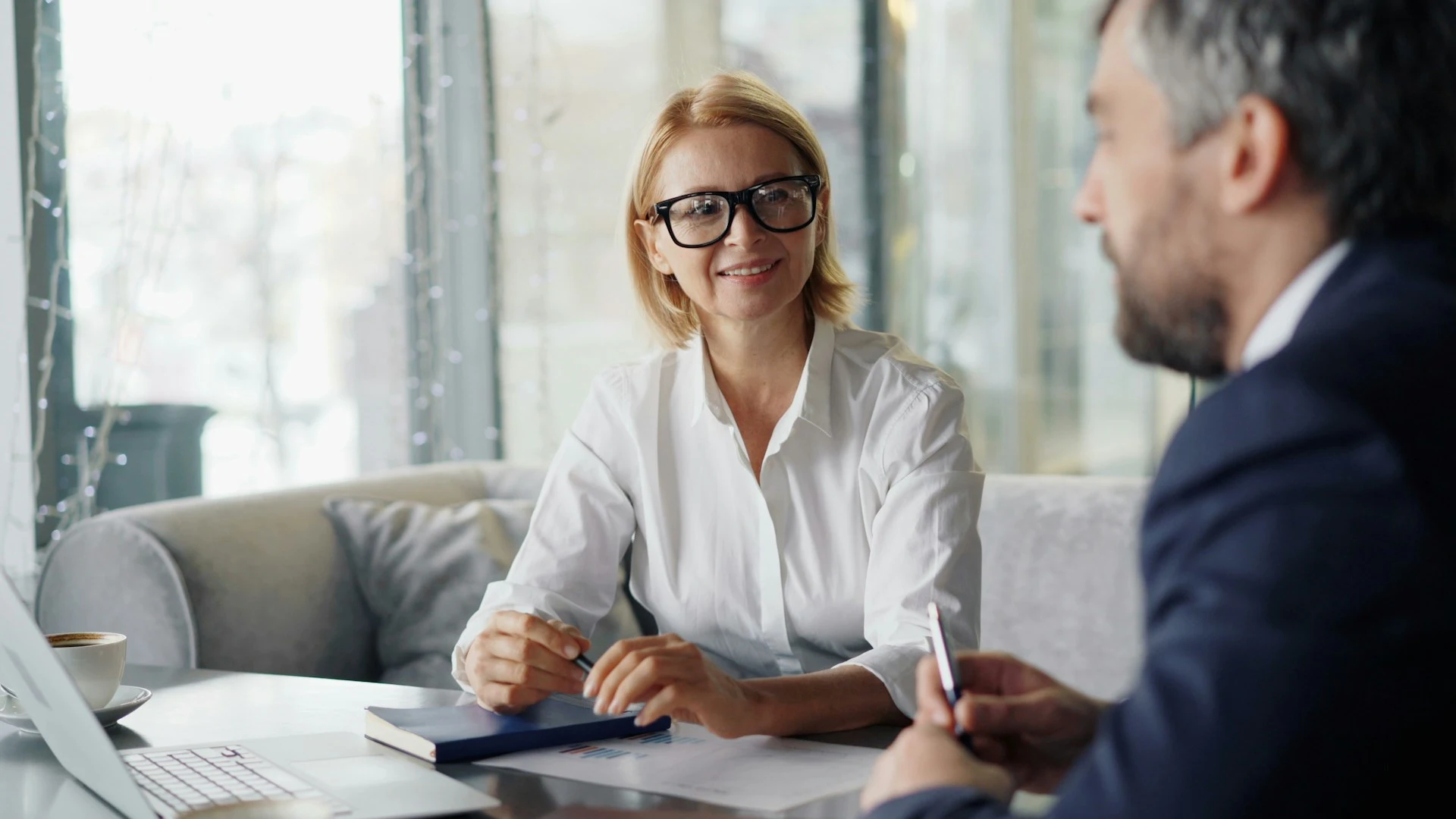 A chief of staff recruiter meets with a client to understand their hiring needs